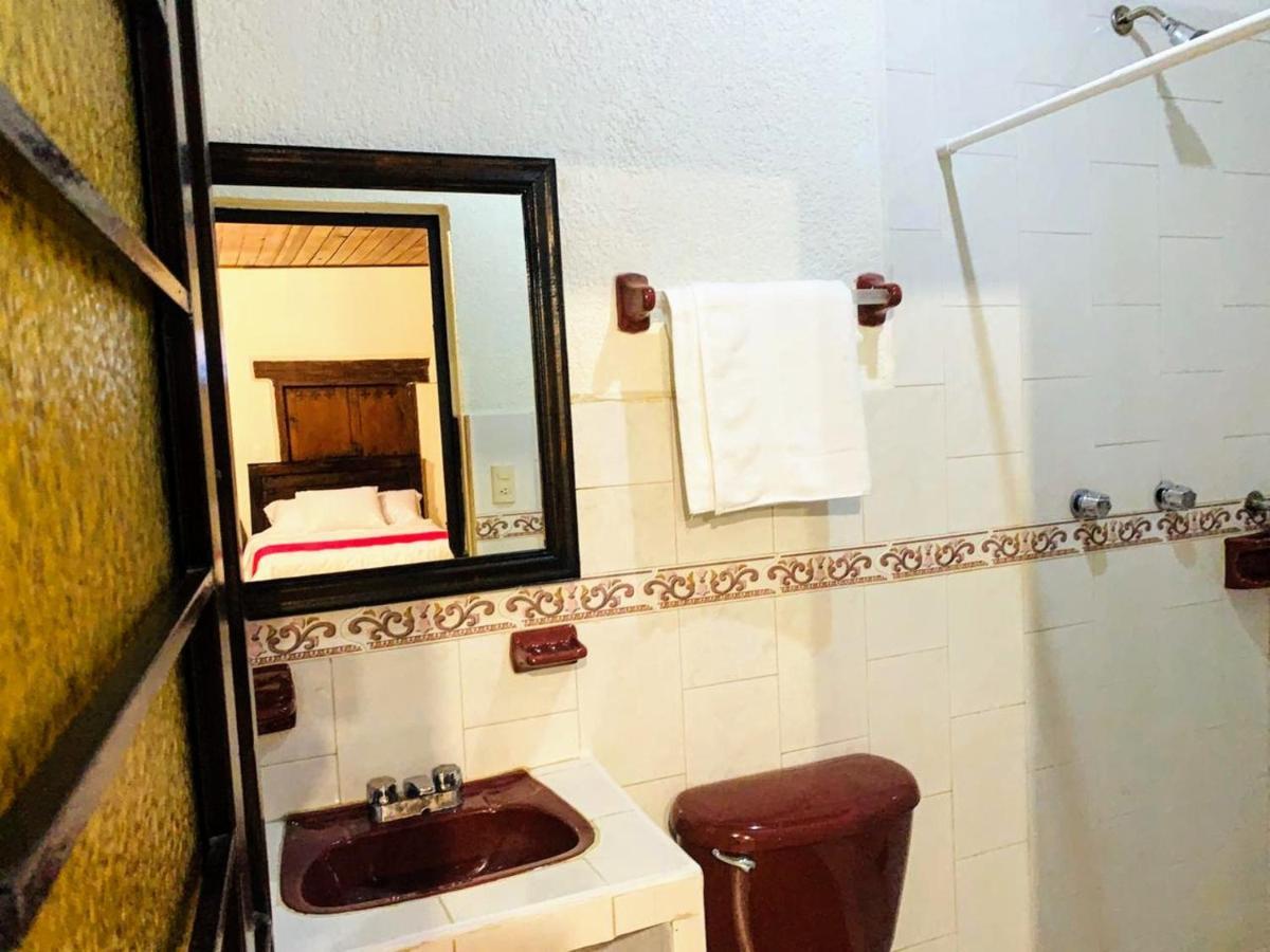 Hotel Casa D'Lina Centro San Cristóbal de Las Casas Dış mekan fotoğraf